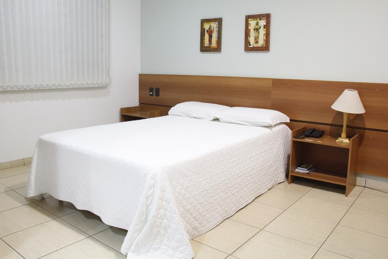 Buriti Hotel Jataí Kültér fotó